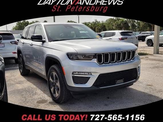 JEEP GRAND CHEROKEE 2023 1C4RJYB64P8785655 image